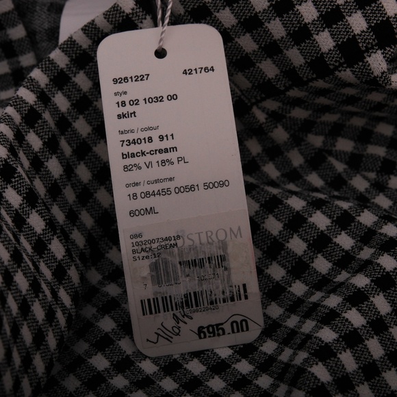 Akris Punto Glen-Check Pleated A-Line Knit Skirt - Picture 6 of 8